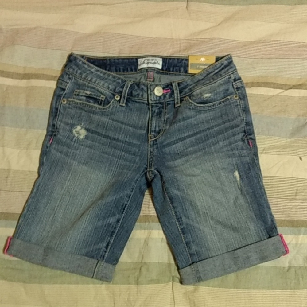 Aeropostale denim Bermuda shorts NWT